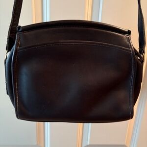 Vintage Coach Black Leather 10 x 8.5" Shoulder Bag